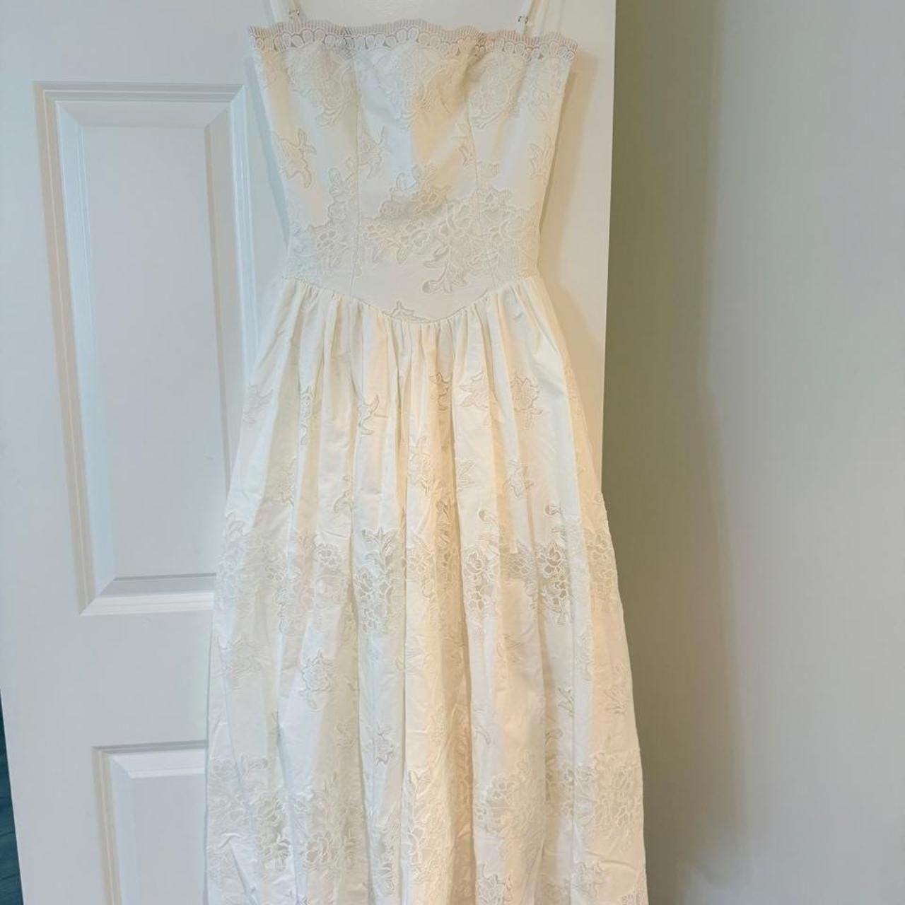 House Of Cb Chloe White Custom Lace Cotton Midi Sundress Size Large Cup A/C Nwot — image 2 of 7